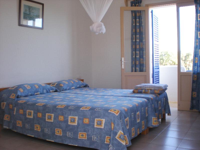 Hostal Mayans เอสปุญอลส์ ภายนอก รูปภาพ